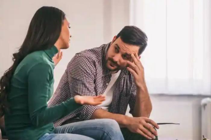 My wife announced her pregnancy in a live stream, unaware that her husband is infertile.-8